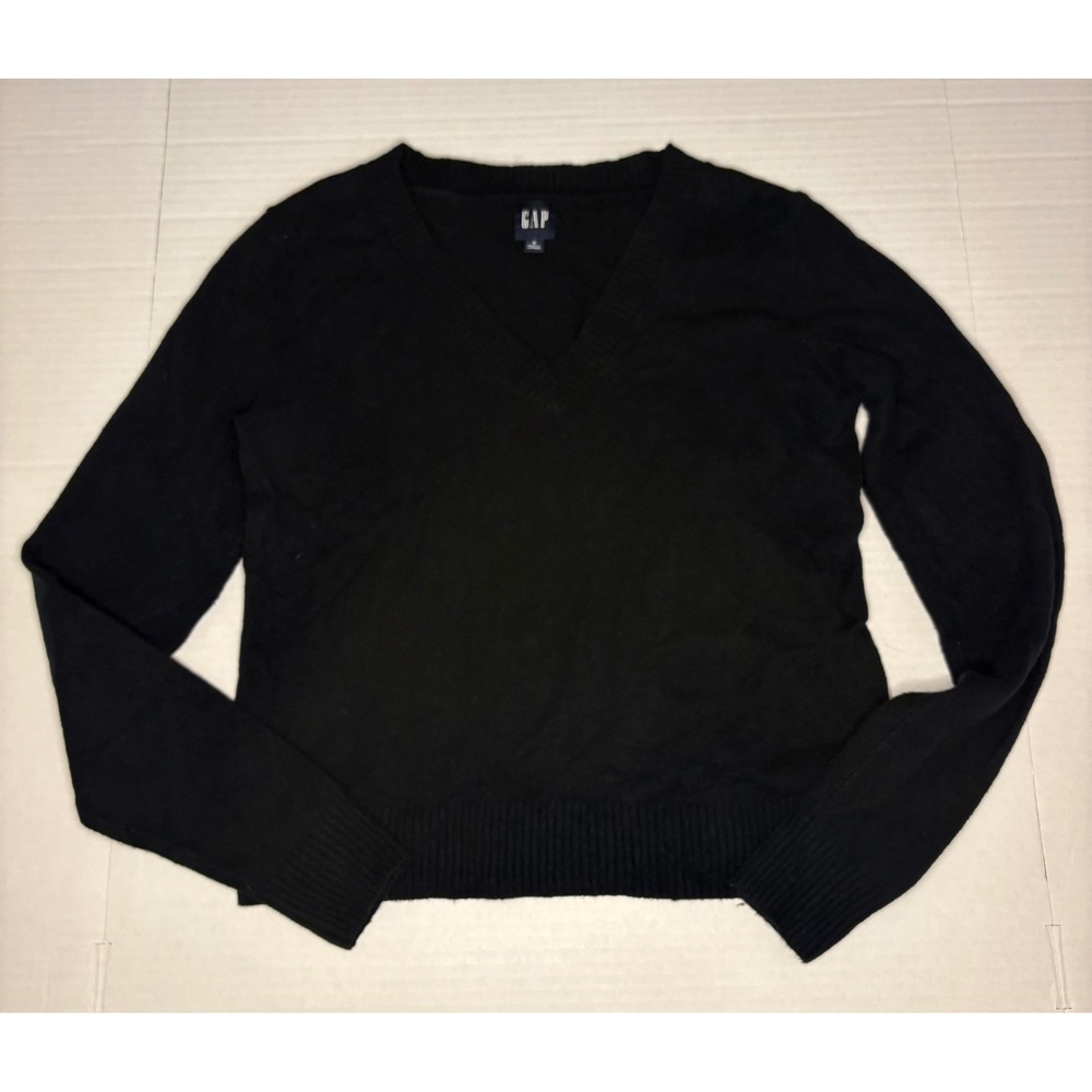 GAP Black V-Neck Long Sleeve Pullover Knit Sweater Minimalist Quiet Luxury